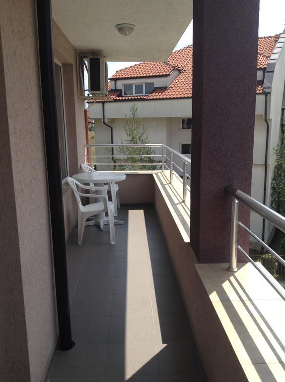 Dimitrov Apartments Бургас Экстерьер фото
